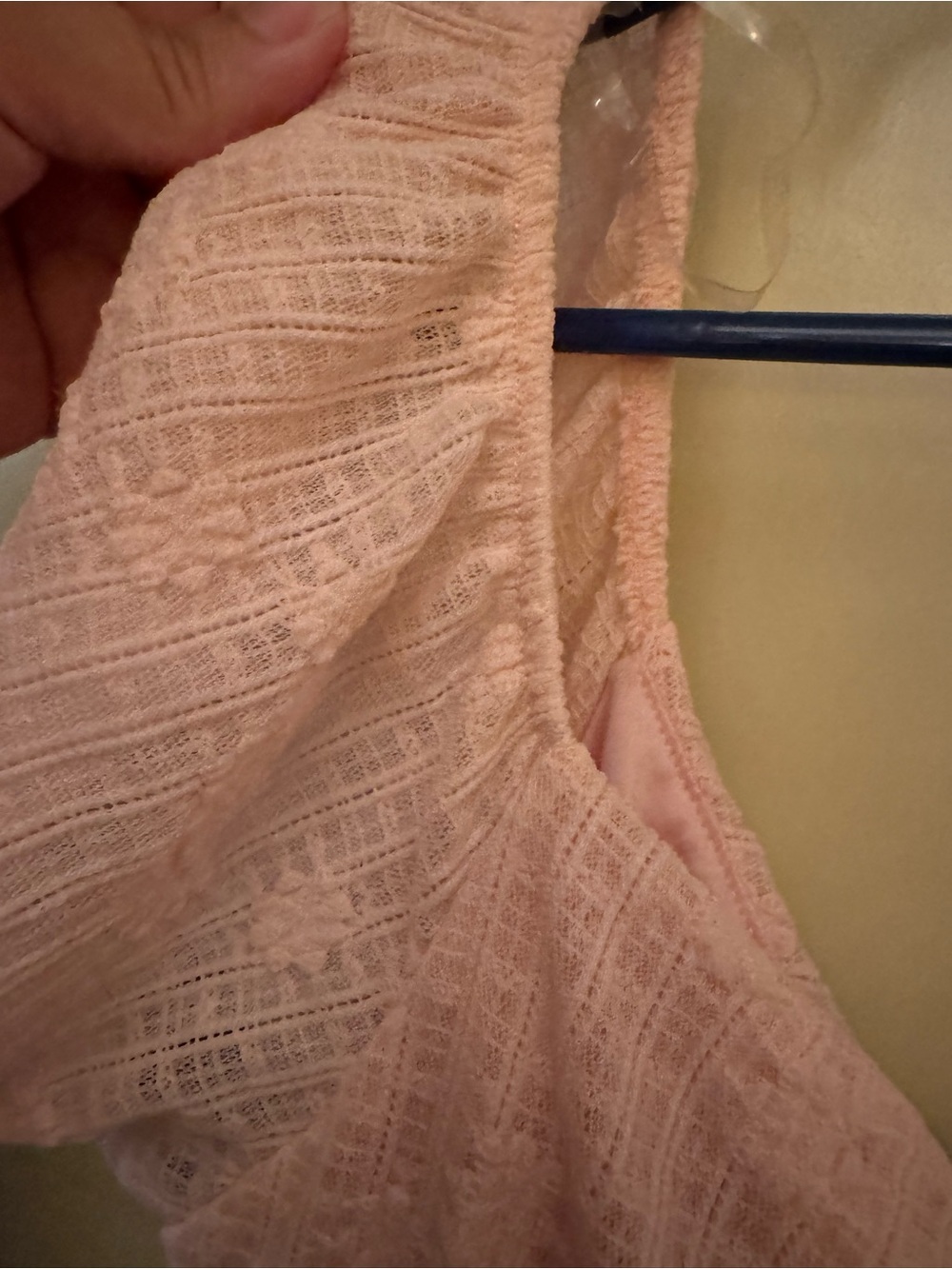 H+H By Heart & Hips Peach Textured V-Neck Top - Picture 4 of 5